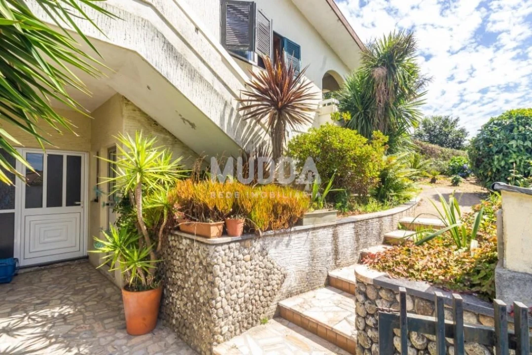 Moradia T3 para Venda em Fajões Foto 7