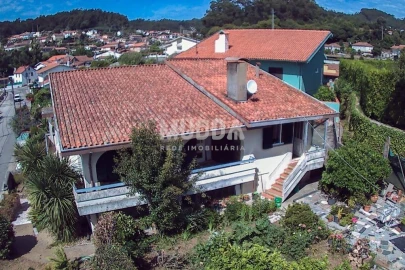 Moradia T3 para Venda em Fajões