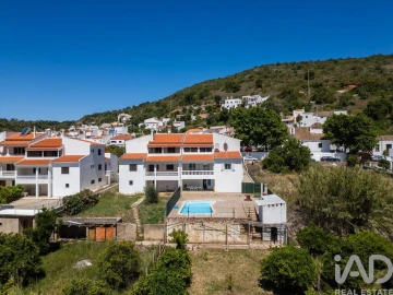 Moradia T4 para Venda em Alte