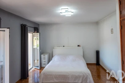 Moradia T4 para Venda em Alte