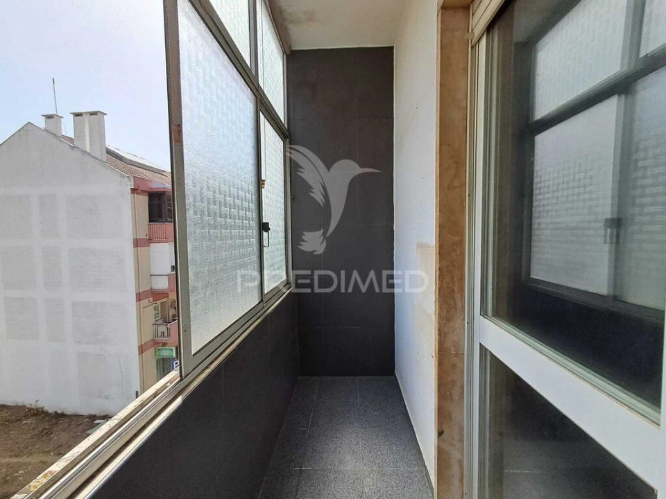 Apartamento T3 para Venda em Seixal, Arrentela e Aldeia de Paio Pires Foto 9