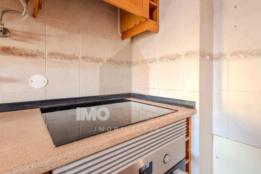 Apartamento T3 para Venda em Romeira e Várzea Foto 3