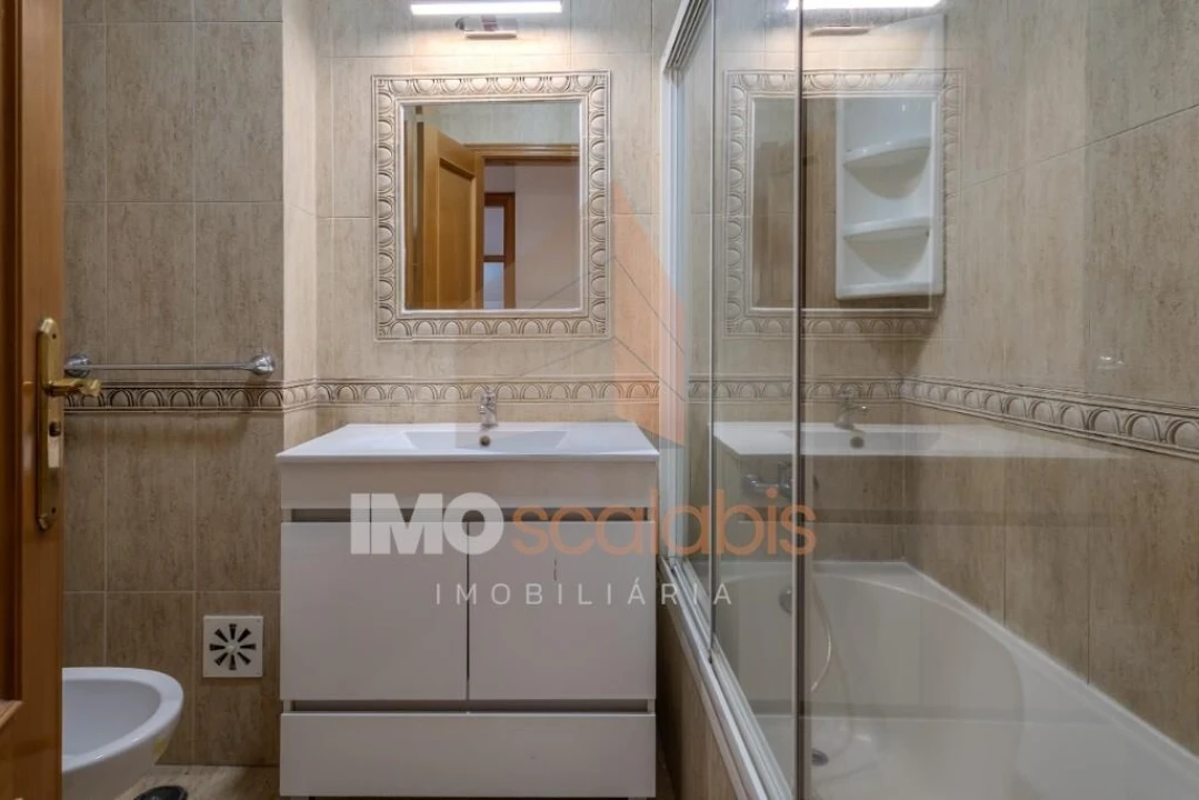 Apartamento T3 para Venda em Romeira e Várzea Foto 13