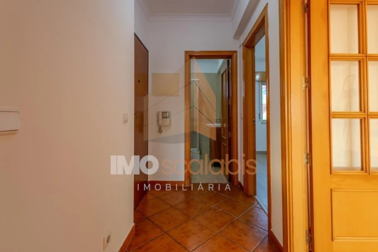 Apartamento T3 para Venda em Romeira e Várzea Foto 4