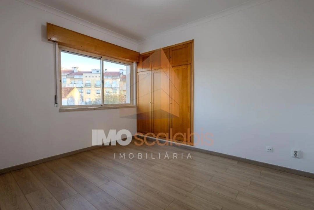 Apartamento T3 para Venda em Romeira e Várzea Foto 6