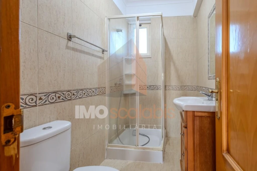 Apartamento T3 para Venda em Romeira e Várzea Foto 5