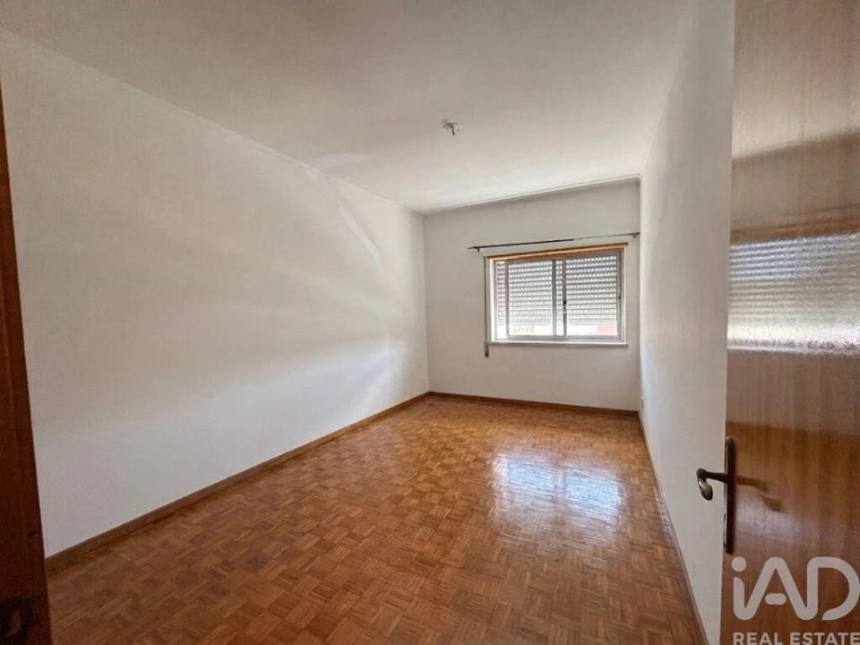 Apartamento T2 para Venda em Caparica e Trafaria Foto 7