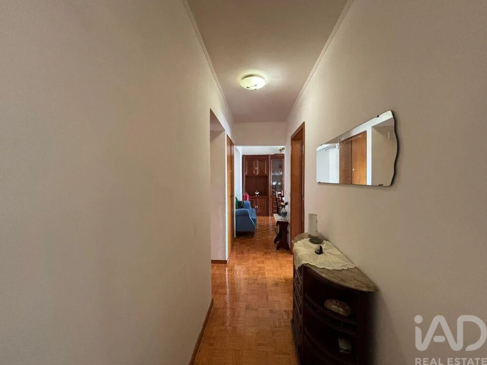 Apartamento T2 para Venda em Caparica e Trafaria Foto 13