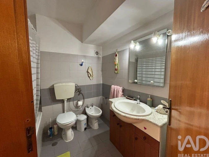 Apartamento T2 para Venda em Caparica e Trafaria Foto 11