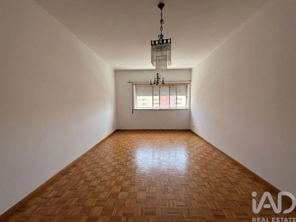 Apartamento T2 para Venda em Caparica e Trafaria Foto 9