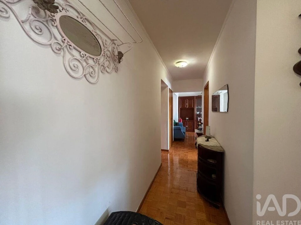 Apartamento T2 para Venda em Caparica e Trafaria Foto 4