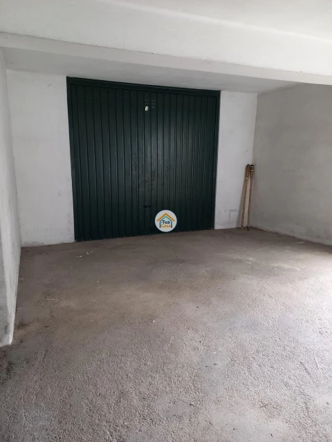 Garagem para Venda em Lousã e Vilarinho