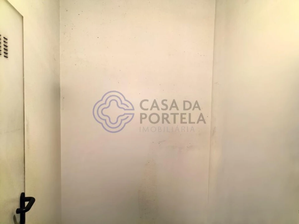 Apartamento T1 para Venda em Lumiar Foto 27