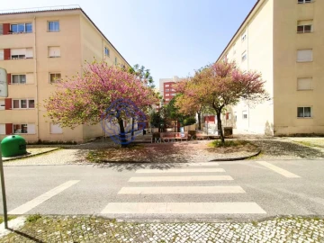 Apartamento T1 para Venda em Lumiar