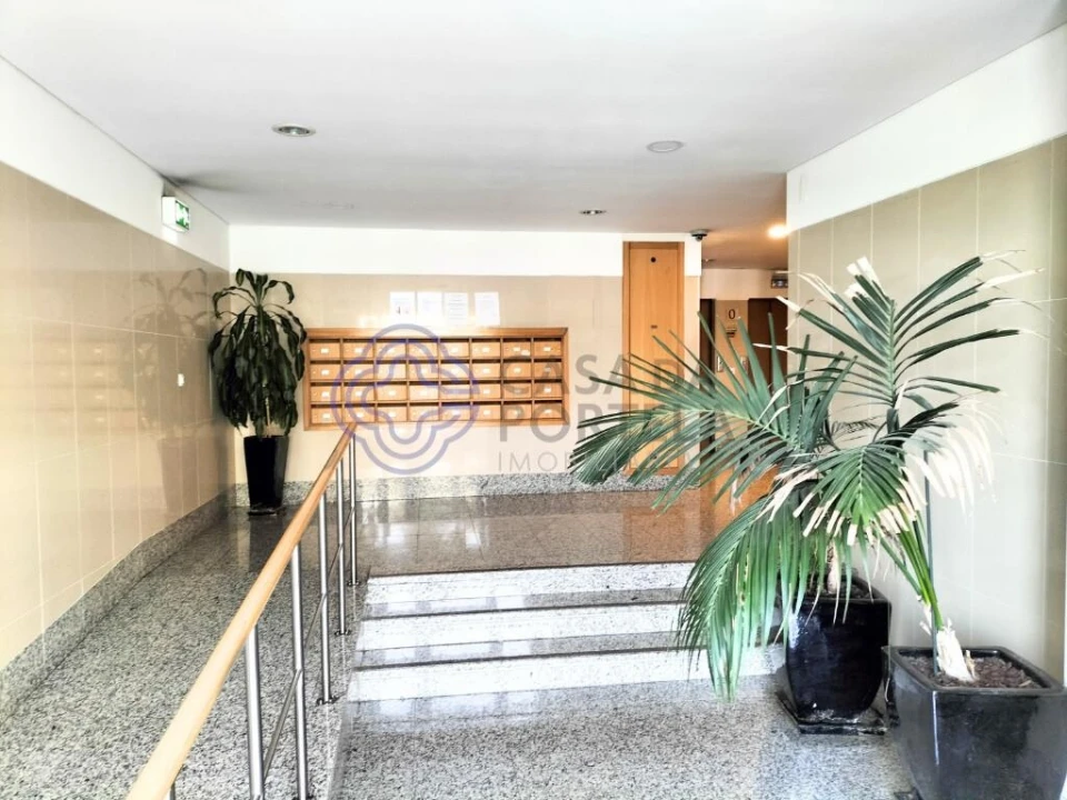 Apartamento T1 para Venda em Lumiar Foto 29