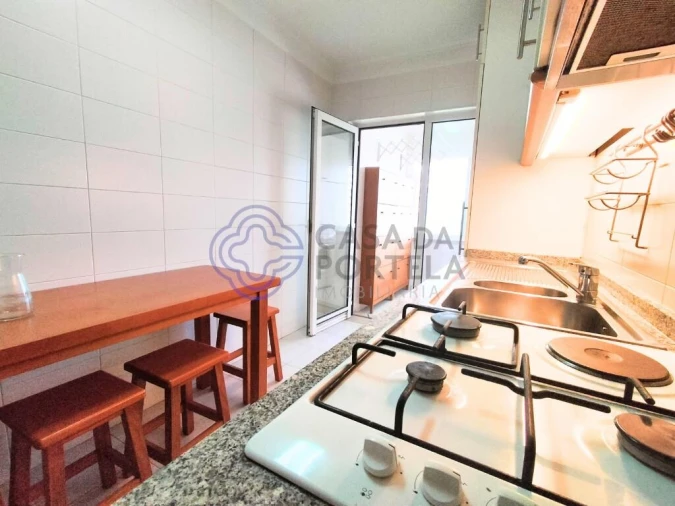 Apartamento T1 para Venda em Lumiar Foto 11