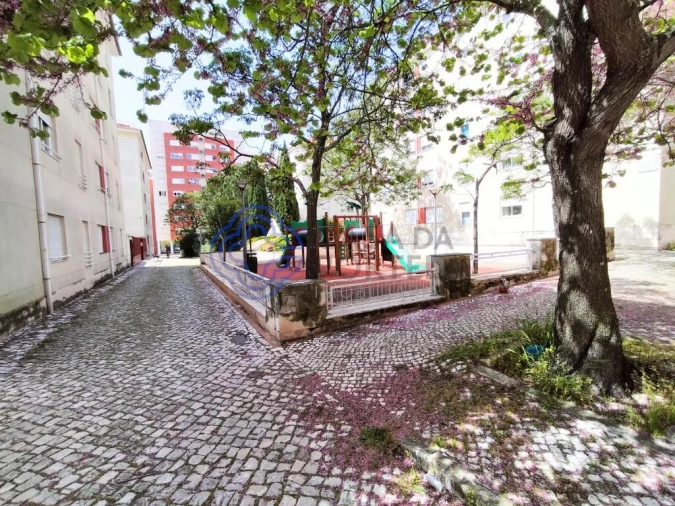 Apartamento T1 para Venda em Lumiar Foto 35