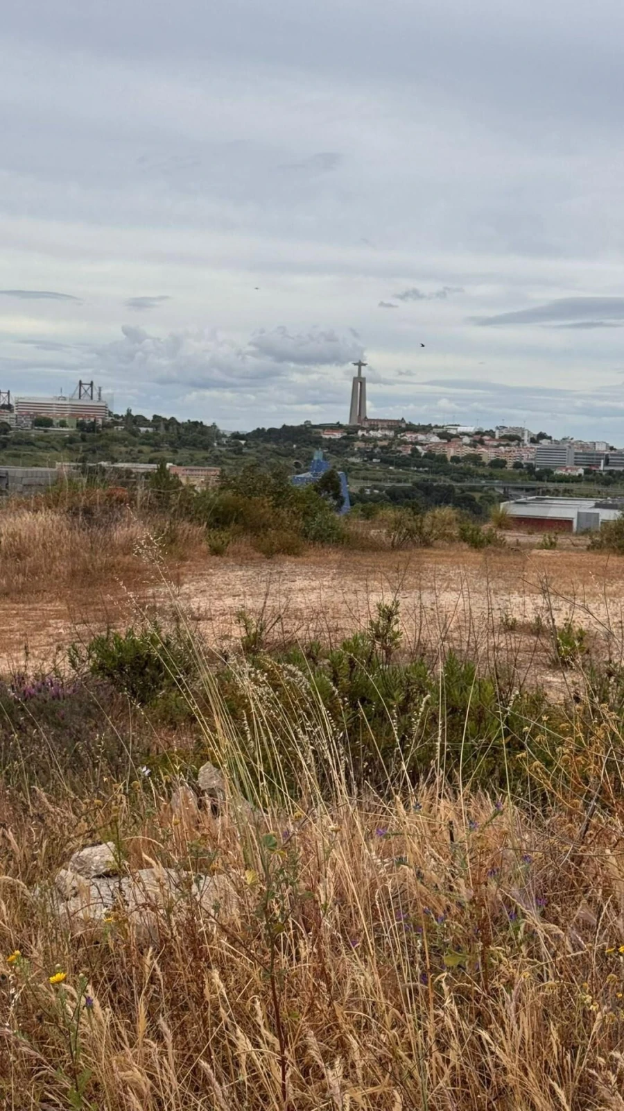 Terreno para Venda em Laranjeiro e Feijó Foto 2