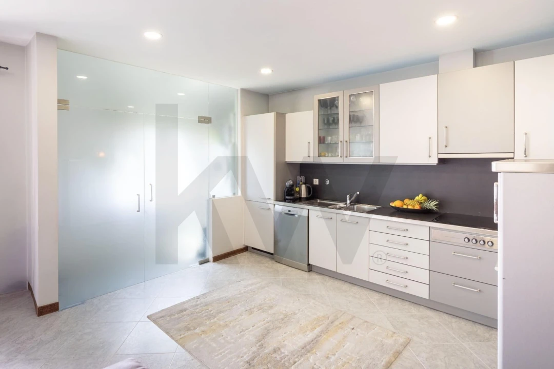 Apartamento T2 para Venda em Santa Maria de Lamas Foto 12