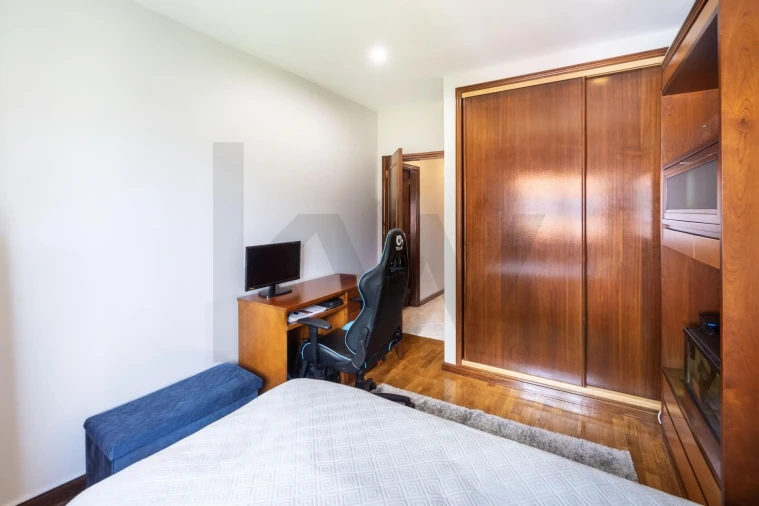Apartamento T2 para Venda em Santa Maria de Lamas Foto 31