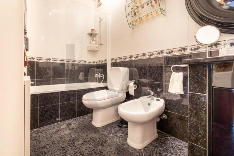 Apartamento T2 para Venda em Santa Maria de Lamas Foto 27