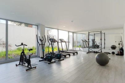 Apartamento T1 para Arrendamento em Lordelo do Ouro e Massarelos