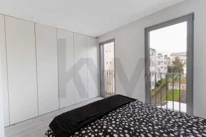Apartamento T1 para Arrendamento em Lordelo do Ouro e Massarelos
