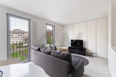 Apartamento T1 para Arrendamento em Lordelo do Ouro e Massarelos