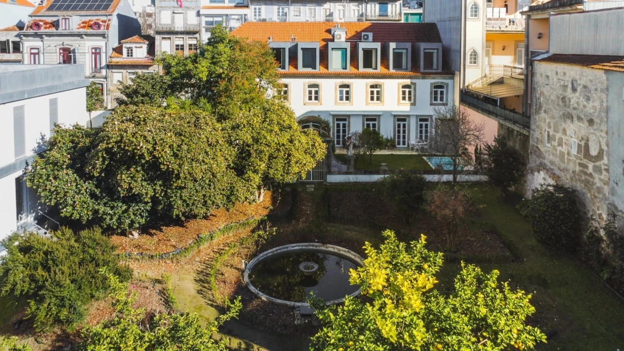 Apartamento T1 para Arrendamento em Lordelo do Ouro e Massarelos Foto 17