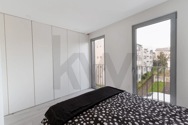 Apartamento T1 para Arrendamento em Lordelo do Ouro e Massarelos Foto 6