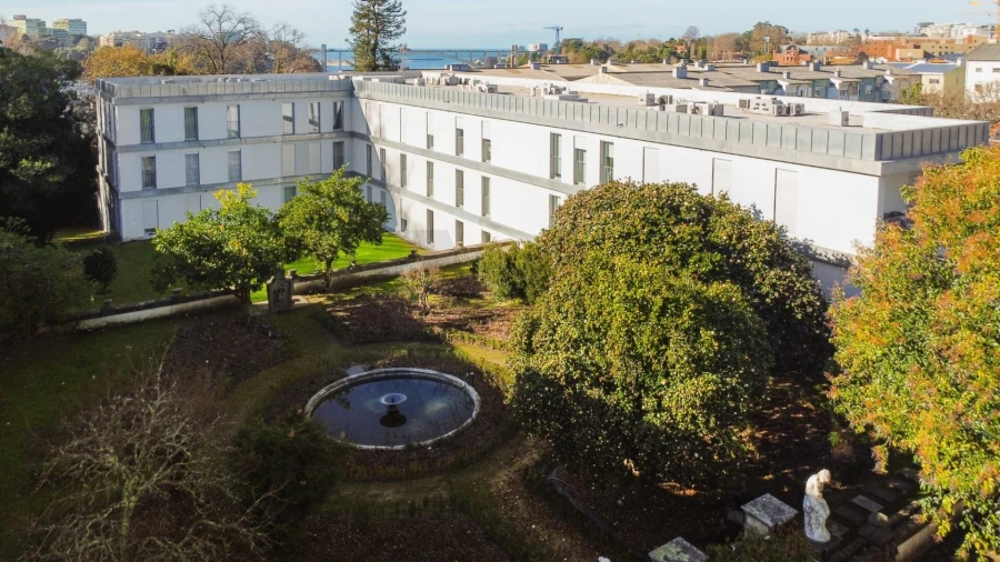 Apartamento T1 para Arrendamento em Lordelo do Ouro e Massarelos Foto 18