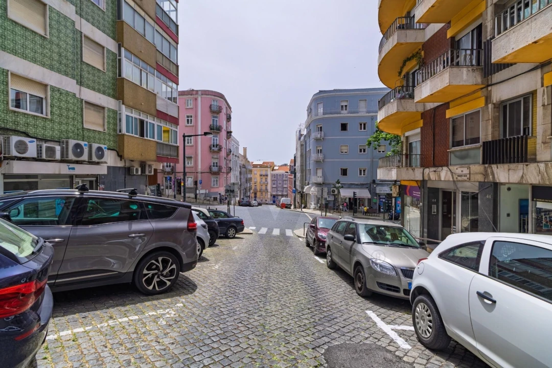 Apartamento T3 para Venda em Santo António Foto 25