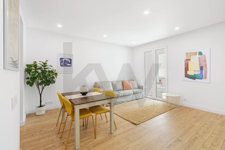 Apartamento T3 para Venda em Santo António Foto 11