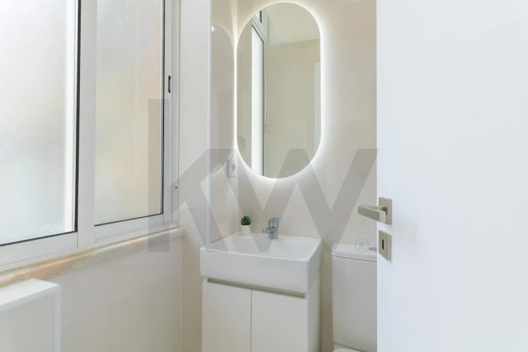 Apartamento T3 para Venda em Santo António Foto 21