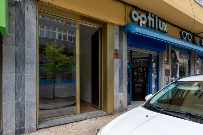 Loja para Arrendamento em Avenidas Novas