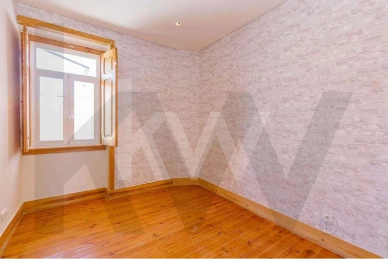 Apartamento T5 para Arrendamento em Penha de França Foto 26