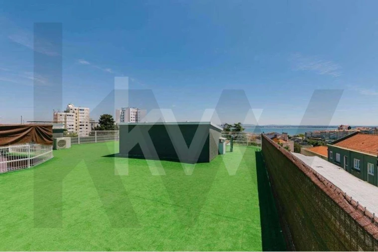 Apartamento T5 para Arrendamento em Penha de França Foto 64