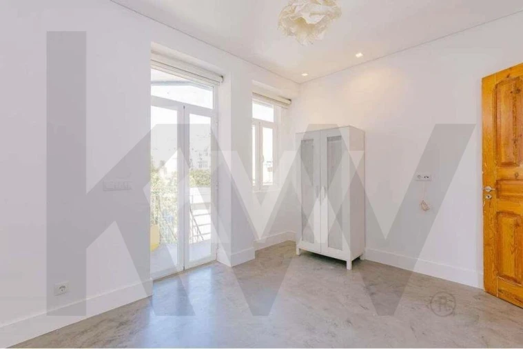 Apartamento T5 para Arrendamento em Penha de França Foto 22
