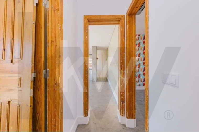 Apartamento T5 para Arrendamento em Penha de França Foto 24
