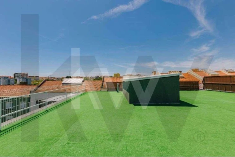 Apartamento T5 para Arrendamento em Penha de França Foto 59