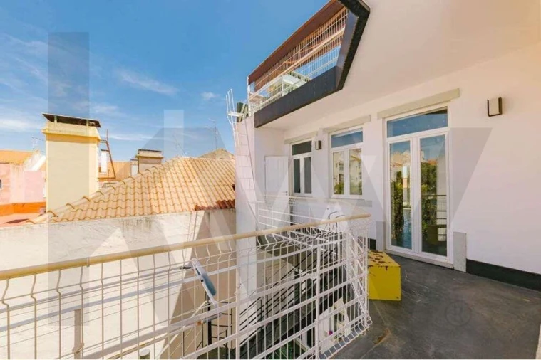 Apartamento T5 para Arrendamento em Penha de França Foto 33