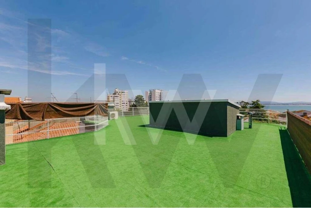 Apartamento T5 para Arrendamento em Penha de França Foto 65