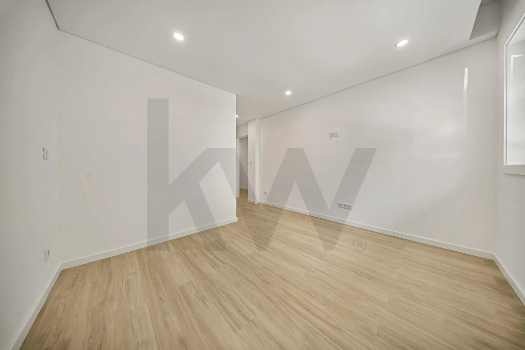 Apartamento T2 para Venda em Cedofeita, Santo Ildefonso, Sé, Miragaia, São Nicolau e Vitória Foto 12