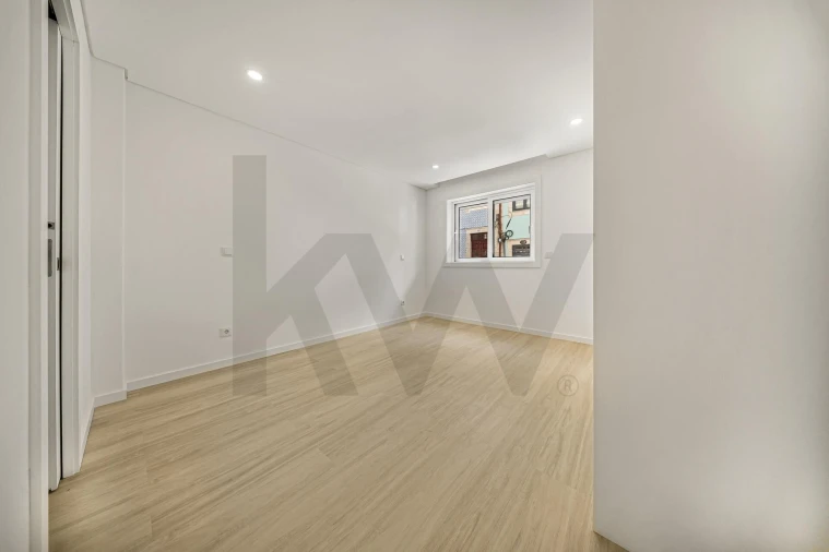 Apartamento T2 para Venda em Cedofeita, Santo Ildefonso, Sé, Miragaia, São Nicolau e Vitória Foto 38