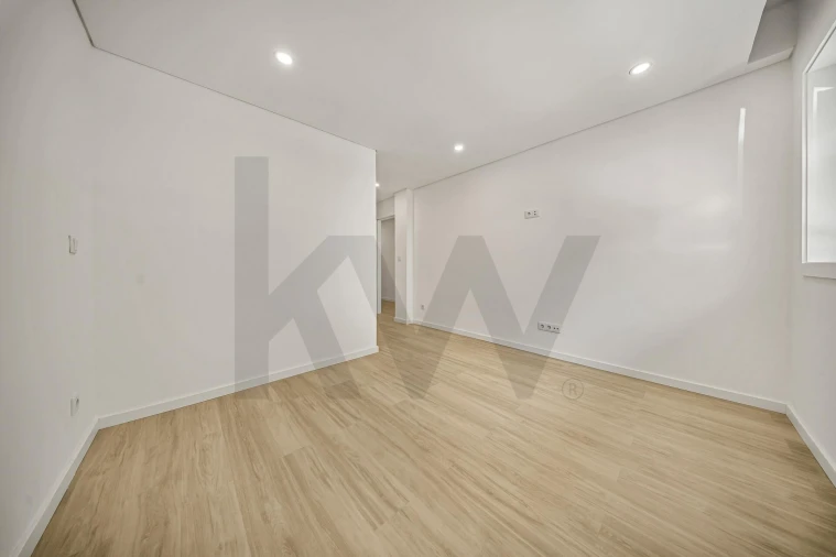 Apartamento T2 para Venda em Cedofeita, Santo Ildefonso, Sé, Miragaia, São Nicolau e Vitória Foto 12