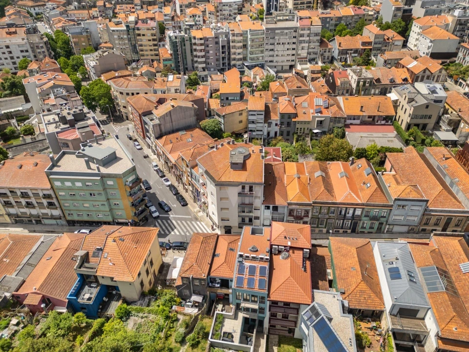 Apartamento T2 para Venda em Cedofeita, Santo Ildefonso, Sé, Miragaia, São Nicolau e Vitória Foto 4