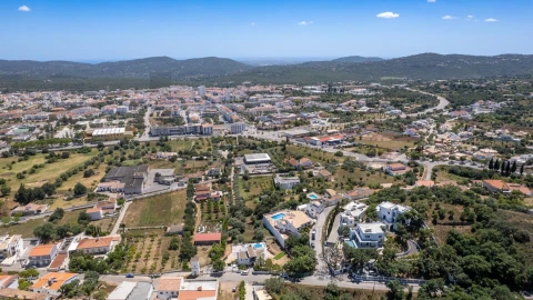 Moradia T5 para Venda em São Brás de Alportel