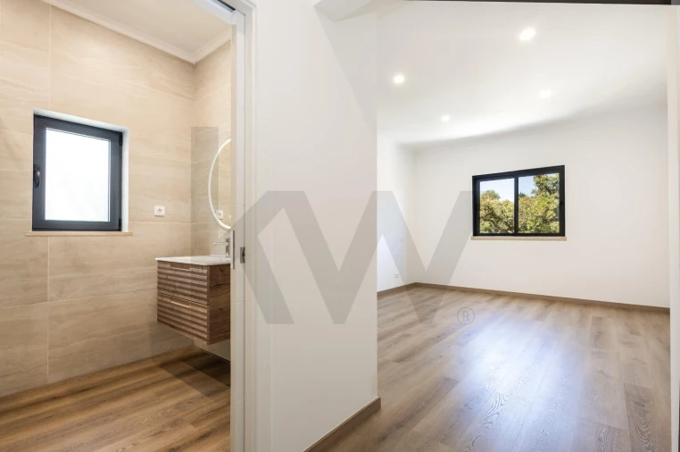 Moradia T5 para Venda em São Brás de Alportel Foto 46