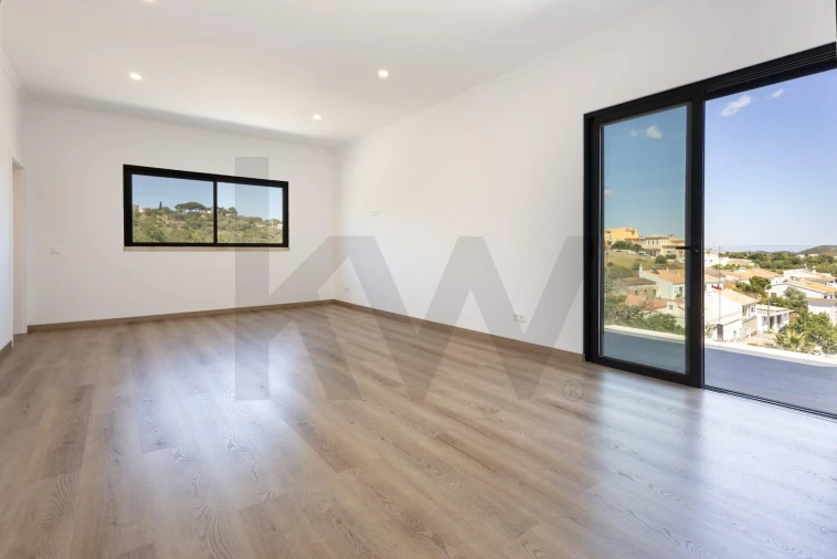 Moradia T5 para Venda em São Brás de Alportel Foto 30