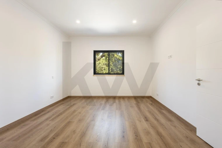 Moradia T5 para Venda em São Brás de Alportel Foto 42
